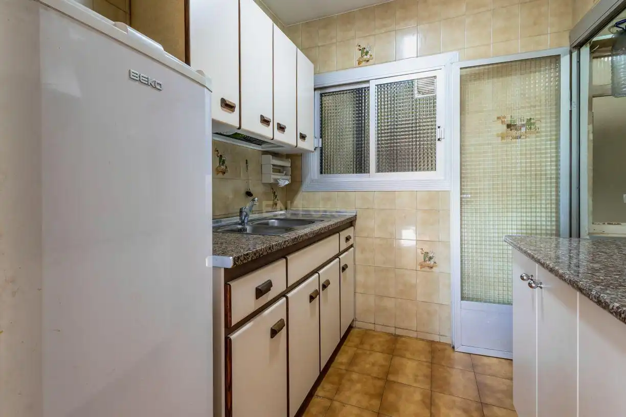 Cocina de Piso en venta en Nou Barris