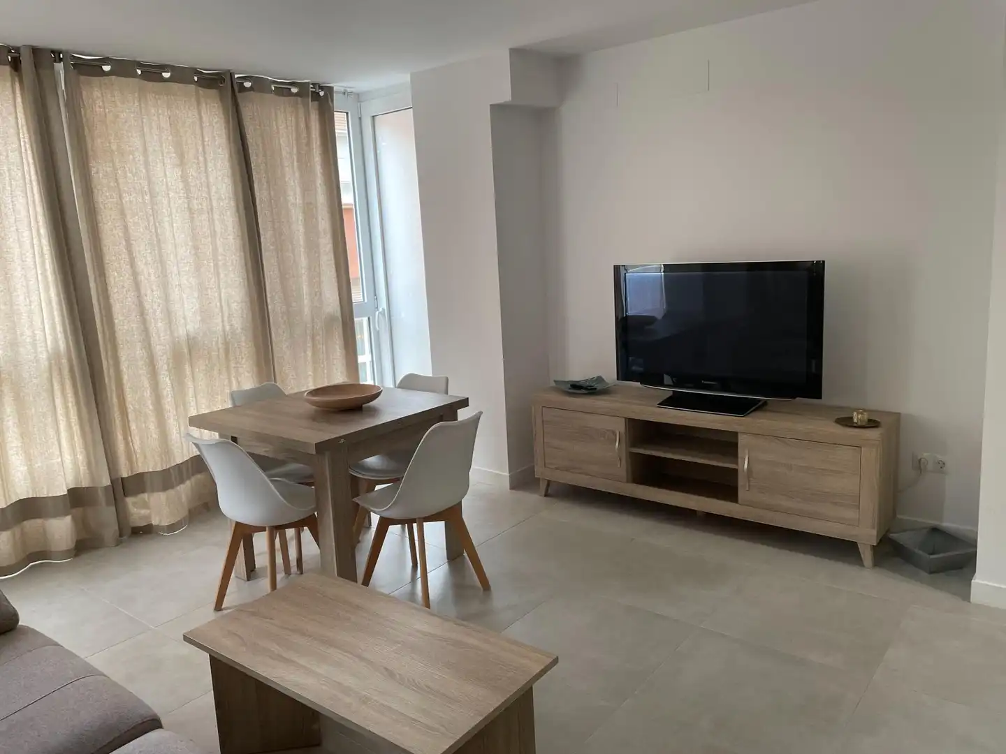 Living room of Flat for rent in Alicante / Alacant  with Air Conditioner, Heating and Furnished