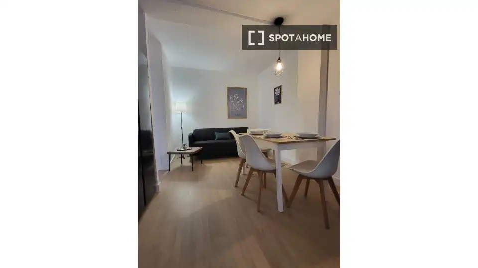 Exterior view of Flat for share in Alicante / Alacant  with Air Conditioner, Heating and Furnished