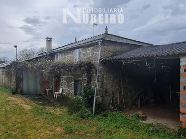 Haus zum Verkauf in Outon - Mosteiro
