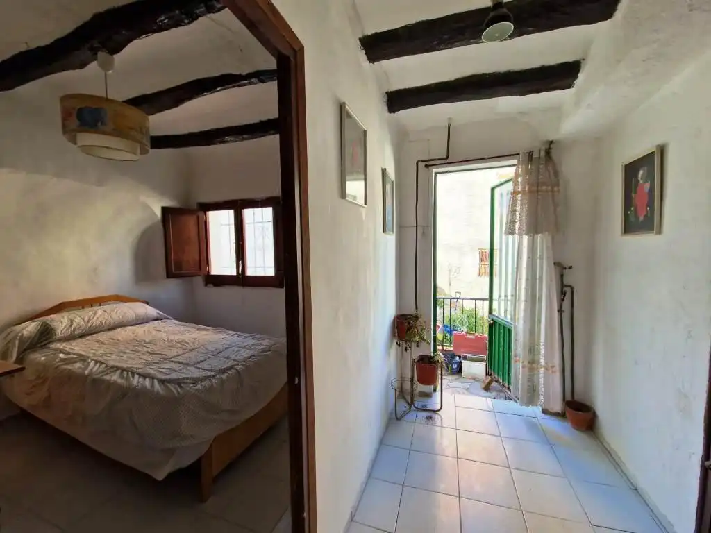 Dormitori de Casa o xalet en venda en Camporrélls amb Jardí privat, Terrassa i Balcó