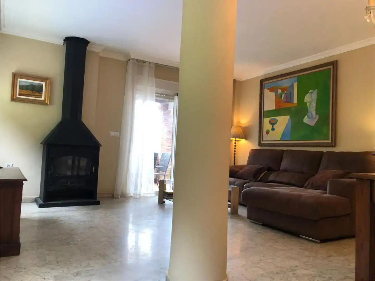 Wohnzimmer von Einfamilien-Reihenhaus zur Miete in Almuñécar mit Schwimmbad