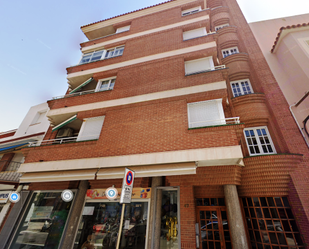 Vista exterior de Dúplex en venda en Cambrils amb Aire condicionat, Terrassa i Balcó