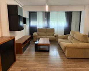 Sala d'estar de Pis de lloguer en  Madrid Capital amb Calefacció i Moblat