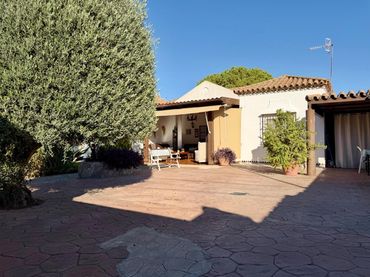 Xalet amb jardí en venda a Calle EOLO