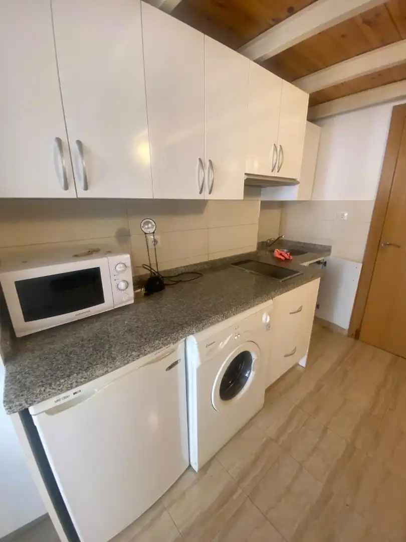 Apartament amb terrassa de lloguer a Calle Elvira 65, imagen 3