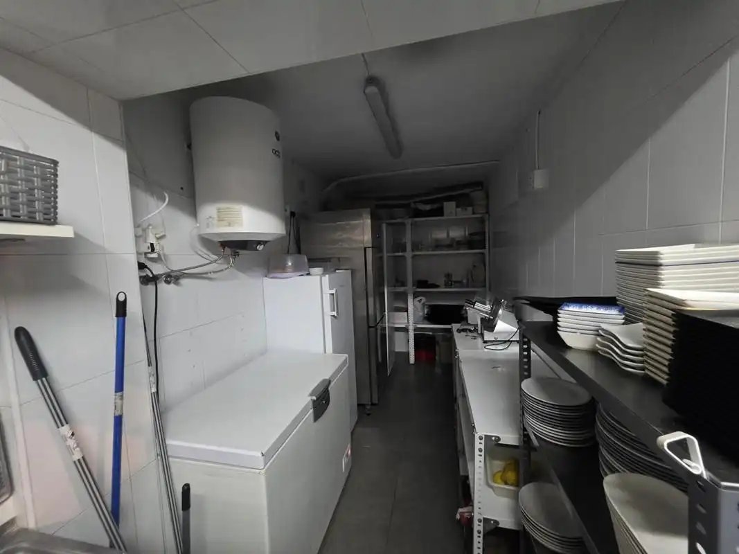 Cuina de Local en venda en Dénia amb Terrassa i Moblat