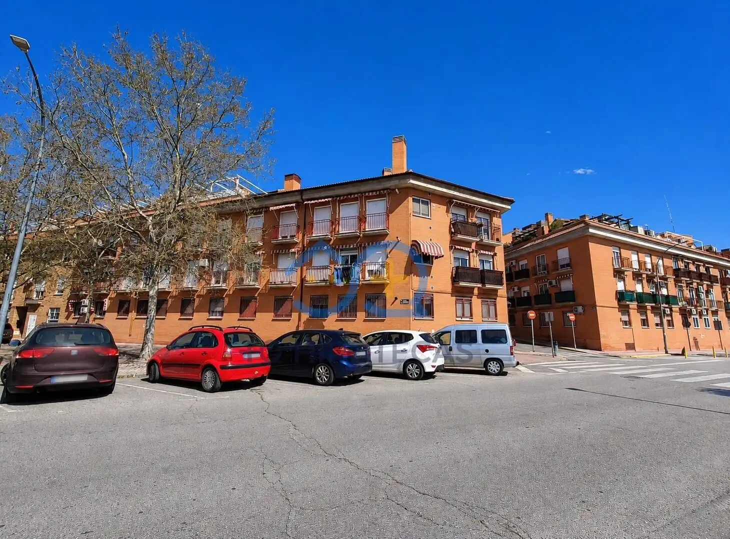 Vista exterior de Pis en venda en Humanes de Madrid amb Parquet, Traster i Balcó