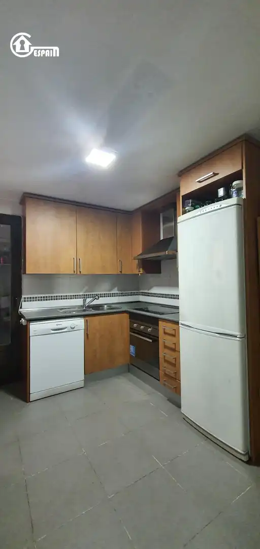Cocina de Piso en venta en Madrid con Aire acondicionado, Calefacción y Jardín privado