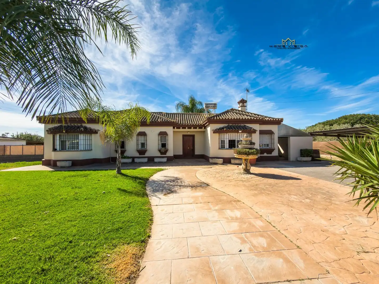 Exterior view of Houses for sale in Jerez de la Frontera  with Air Conditioner, Terrace and Storage room