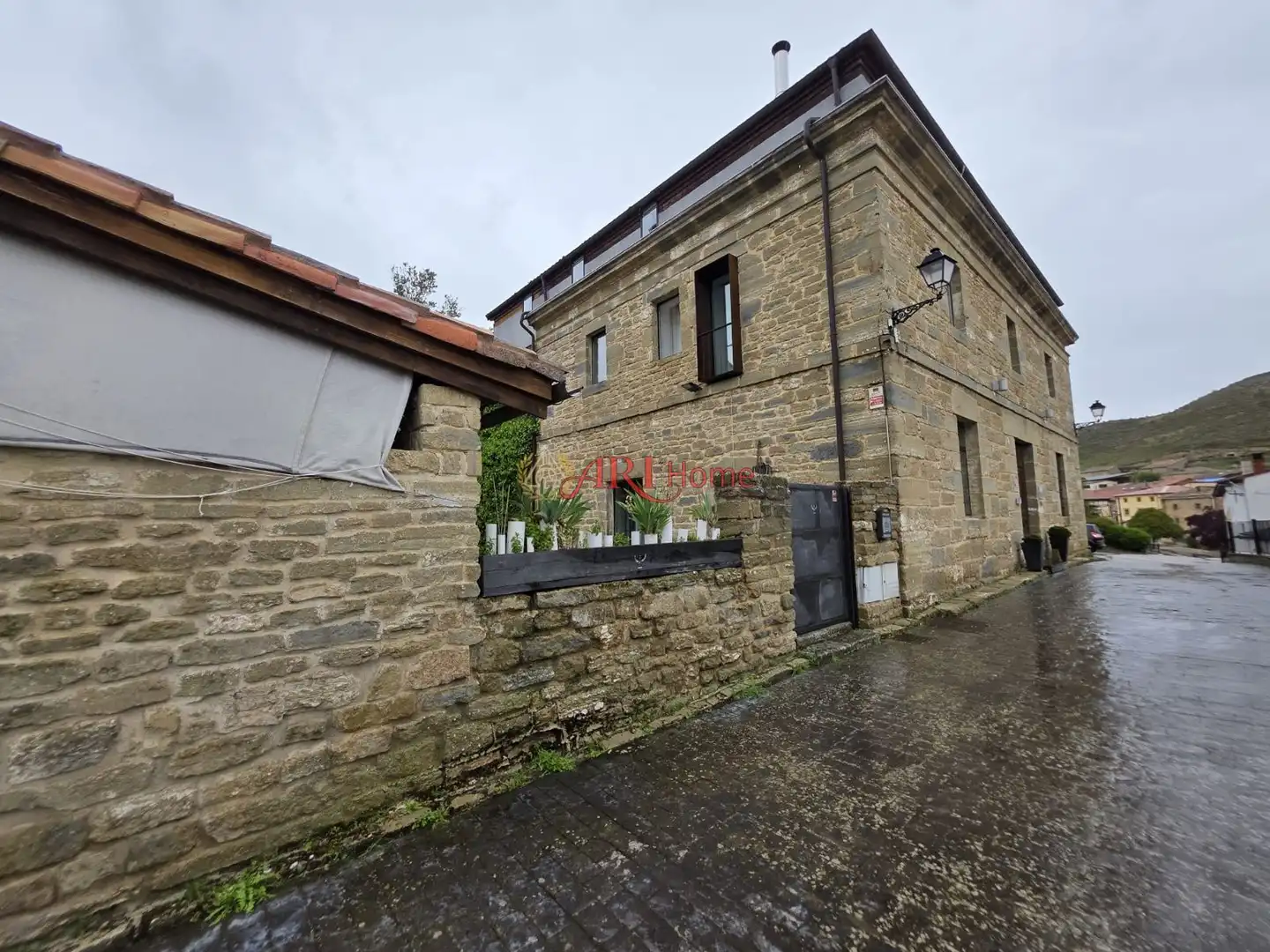 Exterior view of Buildings for sale in Quintanilla San García