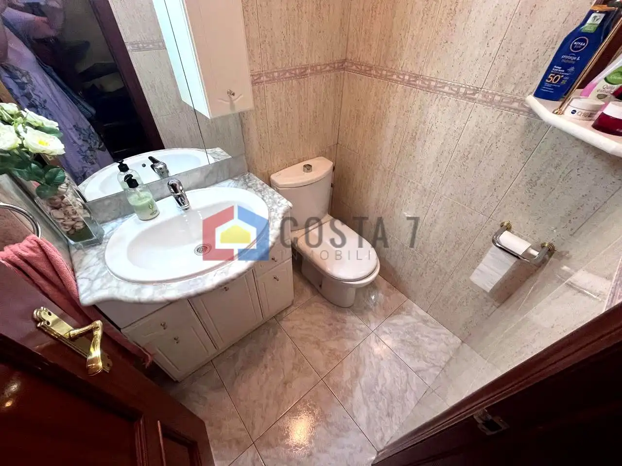 Baño de Planta baja en venta en Noja con Calefacción y Terraza