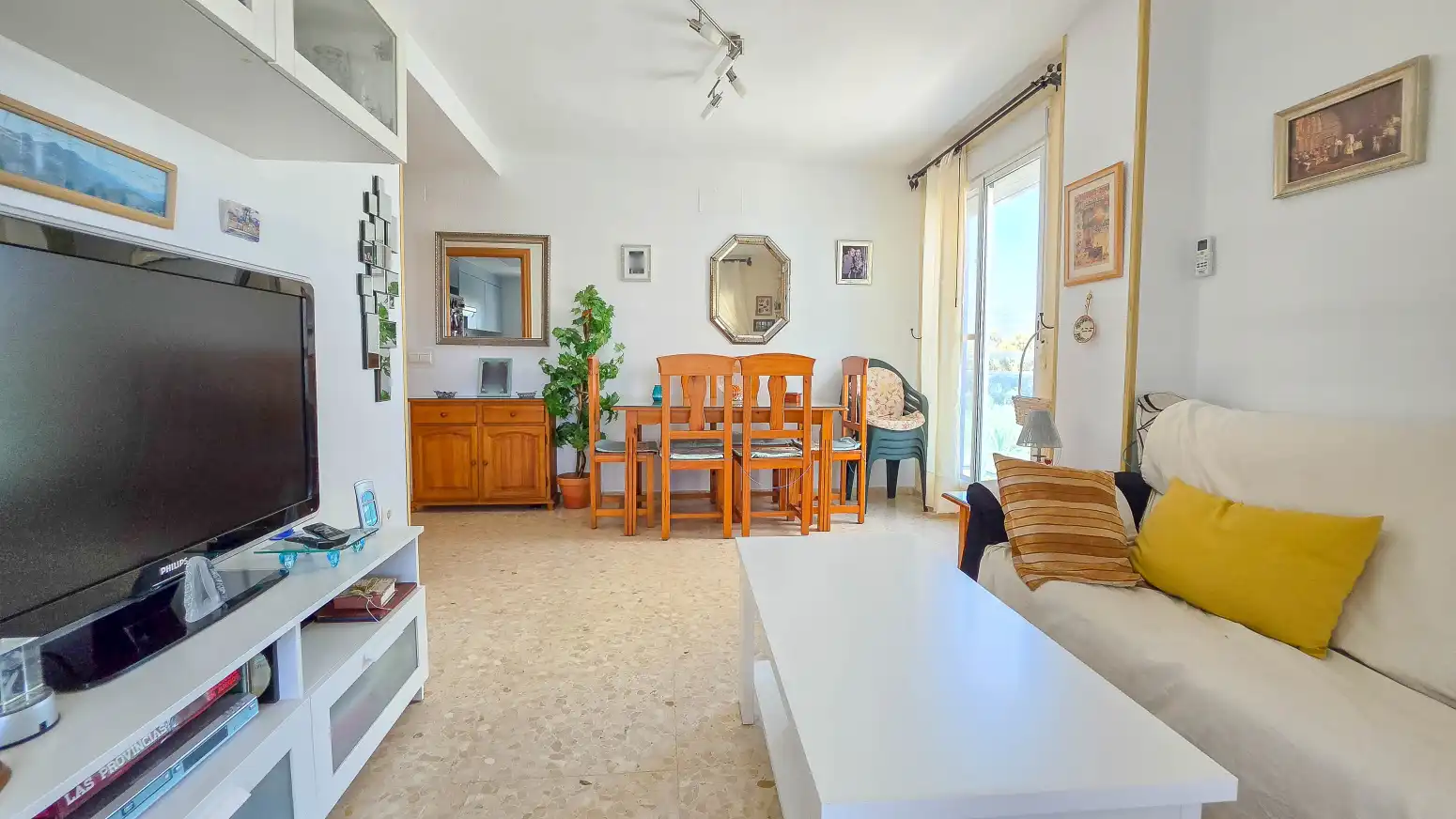 Sala d'estar de Pis en venda en Gandia amb Aire condicionat, Calefacció i Jardí privat