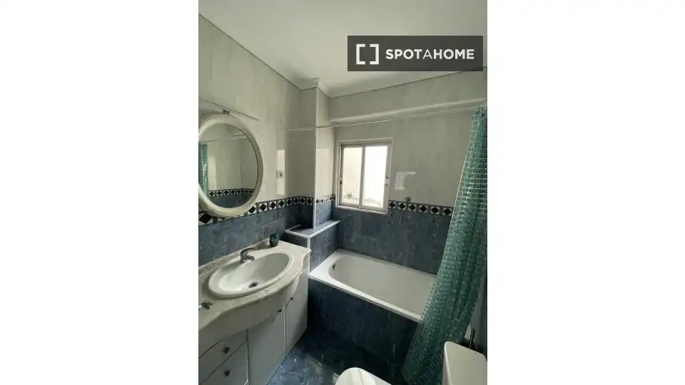 Badezimmer von Wohnung zur untervermieten in Sagunto / Sagunt mit Klimaanlage und Terrasse