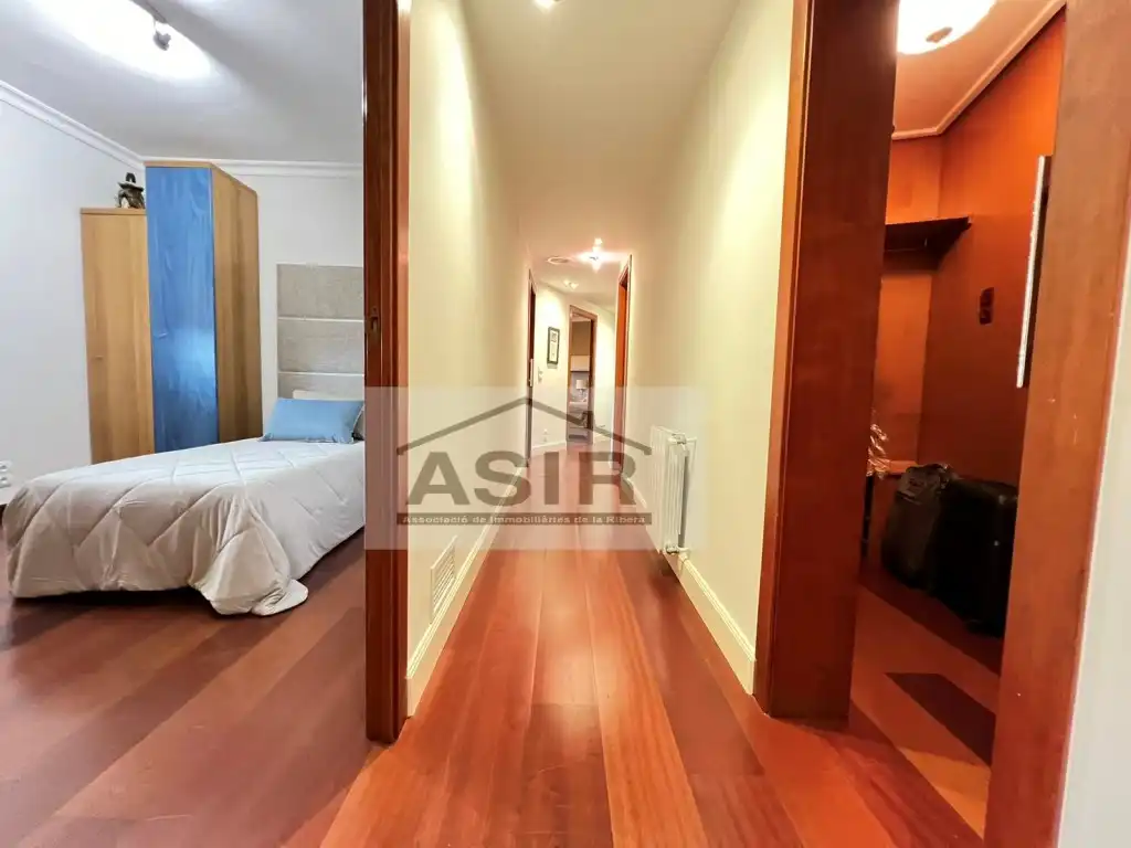 Flat for rent in Plaza Major, Centre
