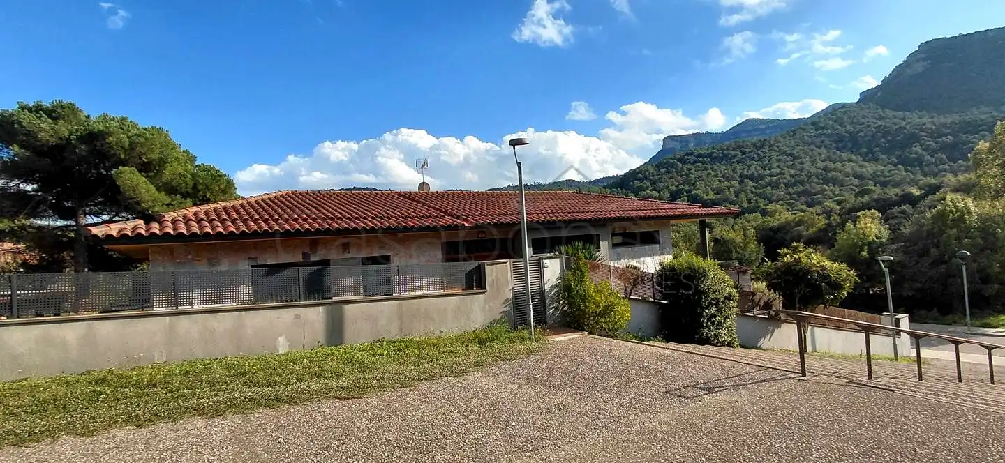 House with pool for sale in Sant Martí de Centelles, imagen 2