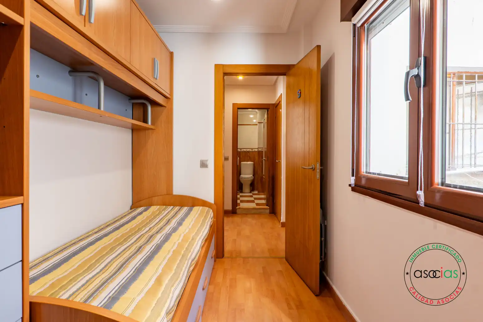 Habitación de Piso en venta en Gijón  con Calefacción y Trastero