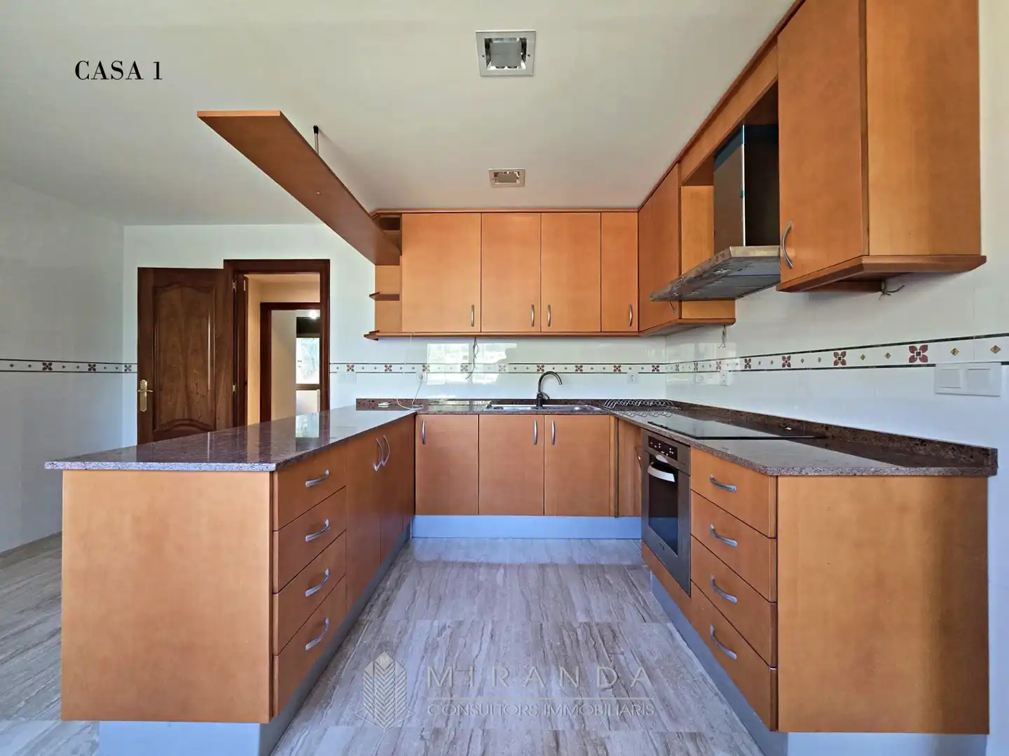 Cocina de Casa o chalet en venta en Mataró con Aire acondicionado, Calefacción y Jardín privado