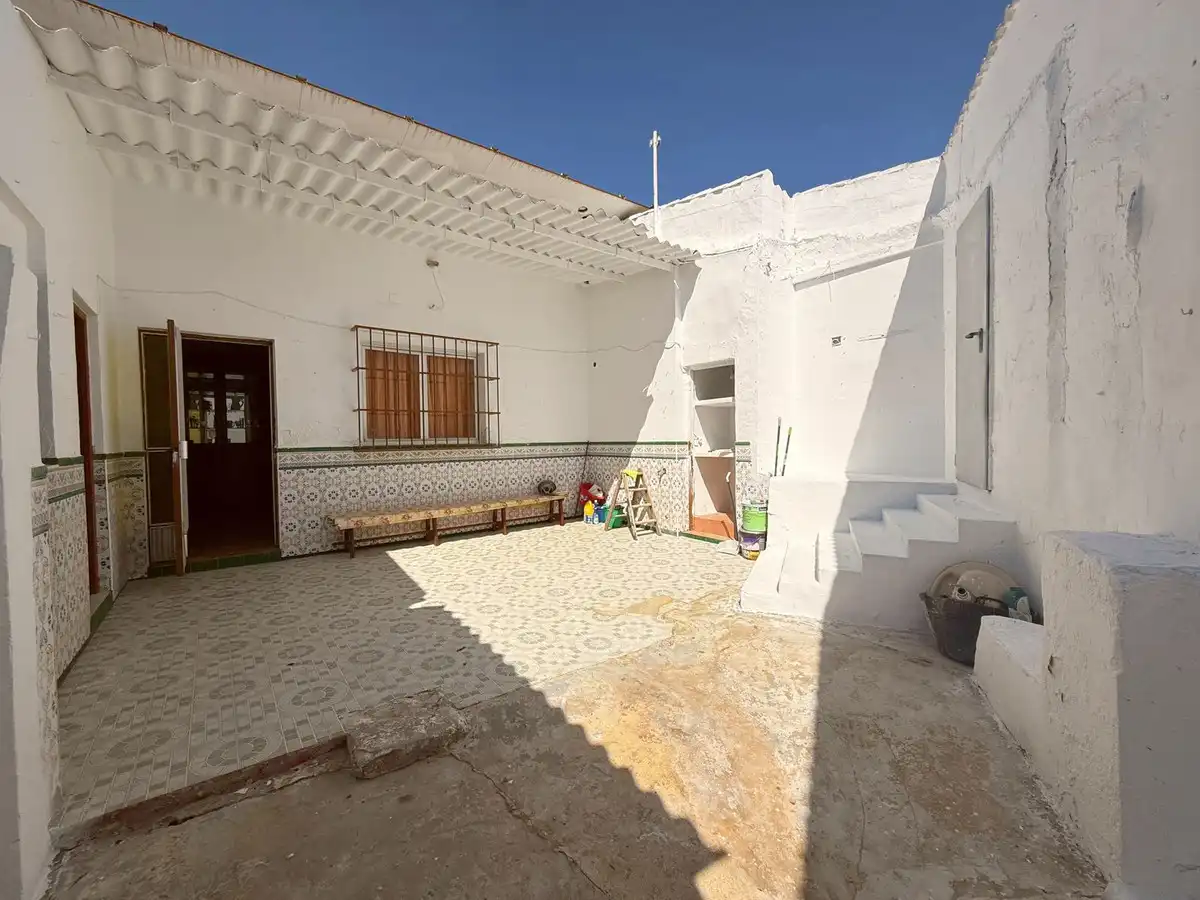 Vista exterior de Casa adosada en venta en Benamejí con Jardín privado, Terraza y Trastero