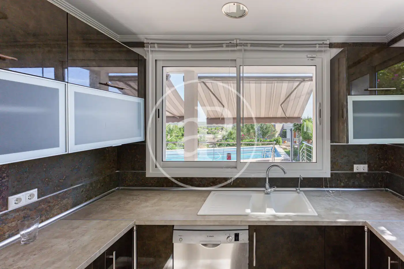 Cocina de Piso de alquiler en Calvià con Aire acondicionado, Calefacción y Jardín privado