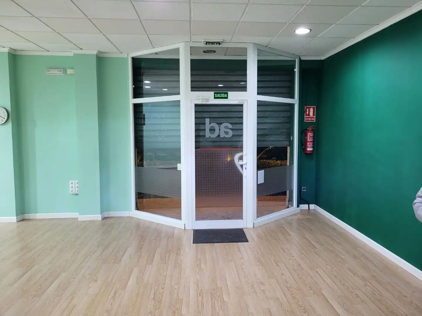 Commercial properties for rent in L'Eliana  with Parquet flooring