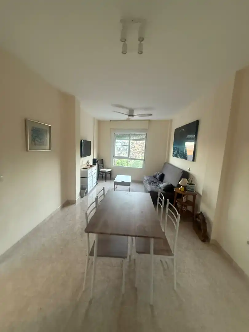 Apartment for sale in Calle de las Higueras 83