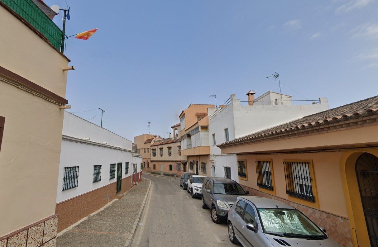 Vista exterior de Casa adosada en venda en Algeciras