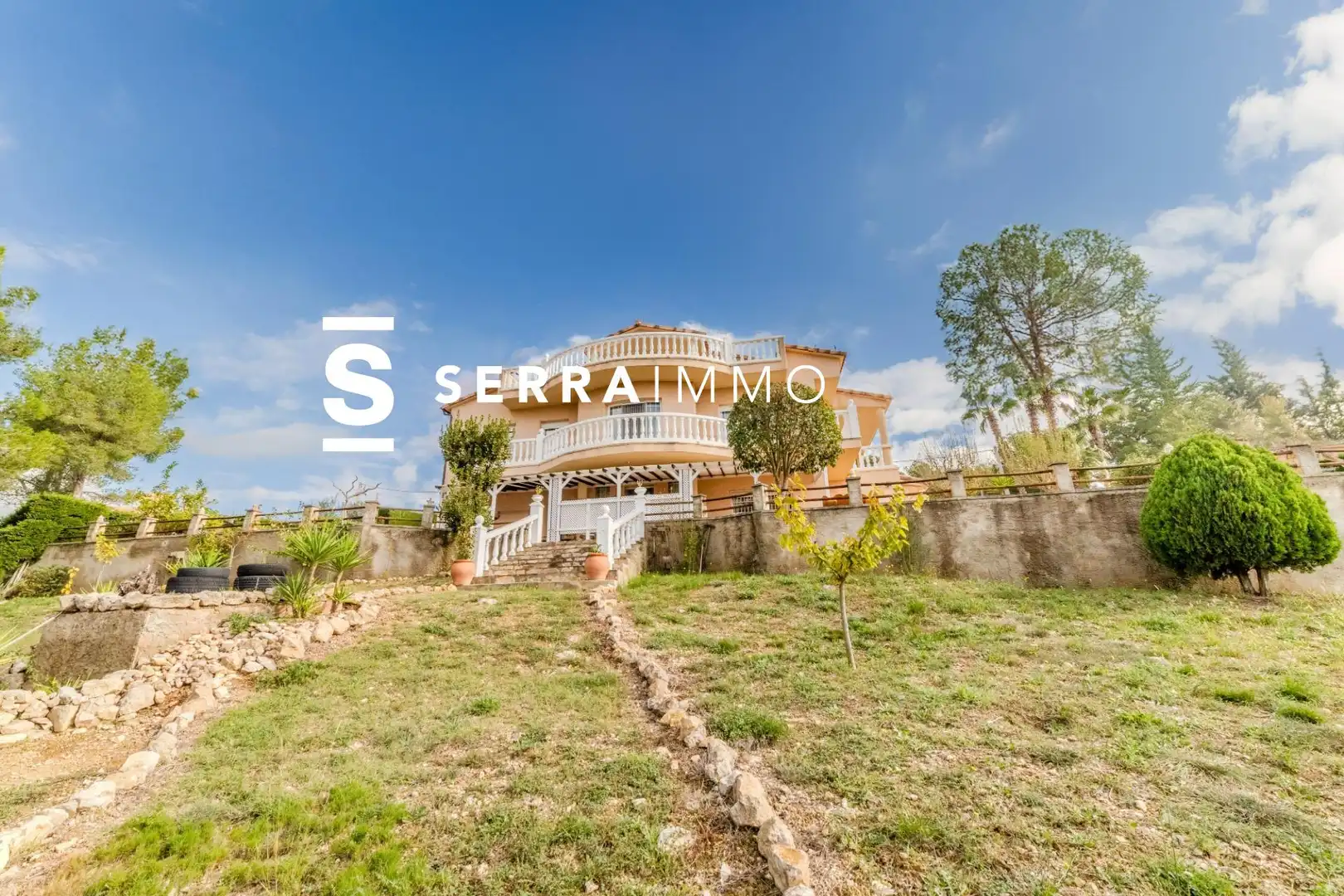Vista exterior de Casa o xalet en venda en Olivella amb Calefacció, Jardí privat i Terrassa