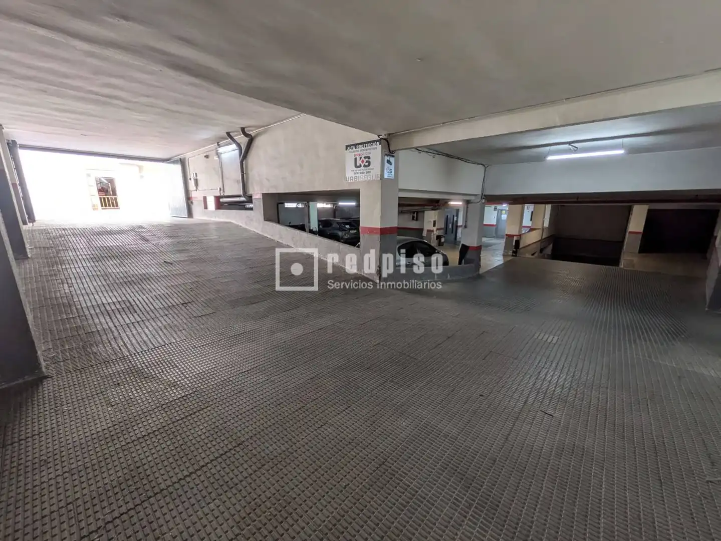 Garage for sale in de Saturnino Calleja, Ciudad Jardín