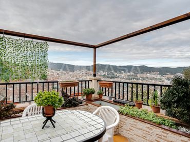 Haus mit Balkon zum Verkauf in Horta - Guinardó