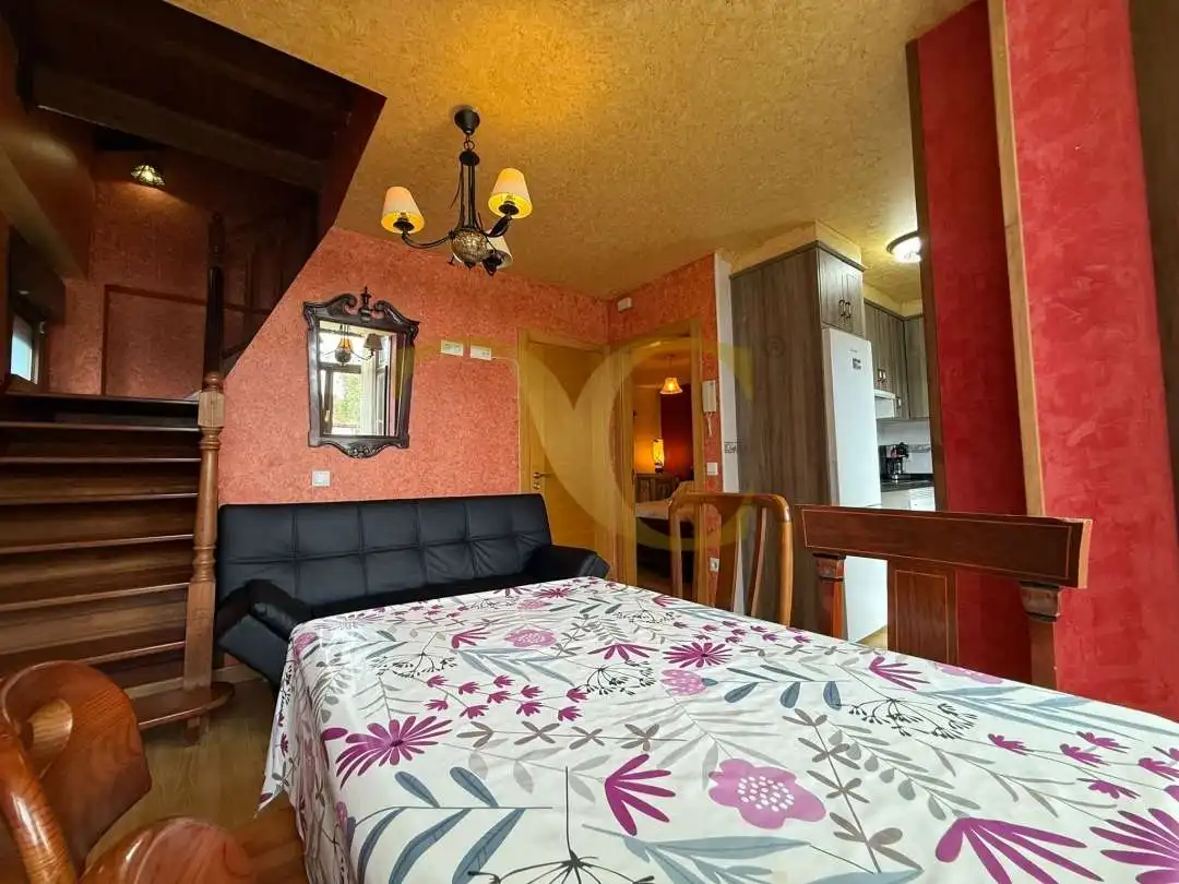 Schlafzimmer von Maisonette zum Verkauf in Llanes mit Heizung, Privatgarten und Terrasse