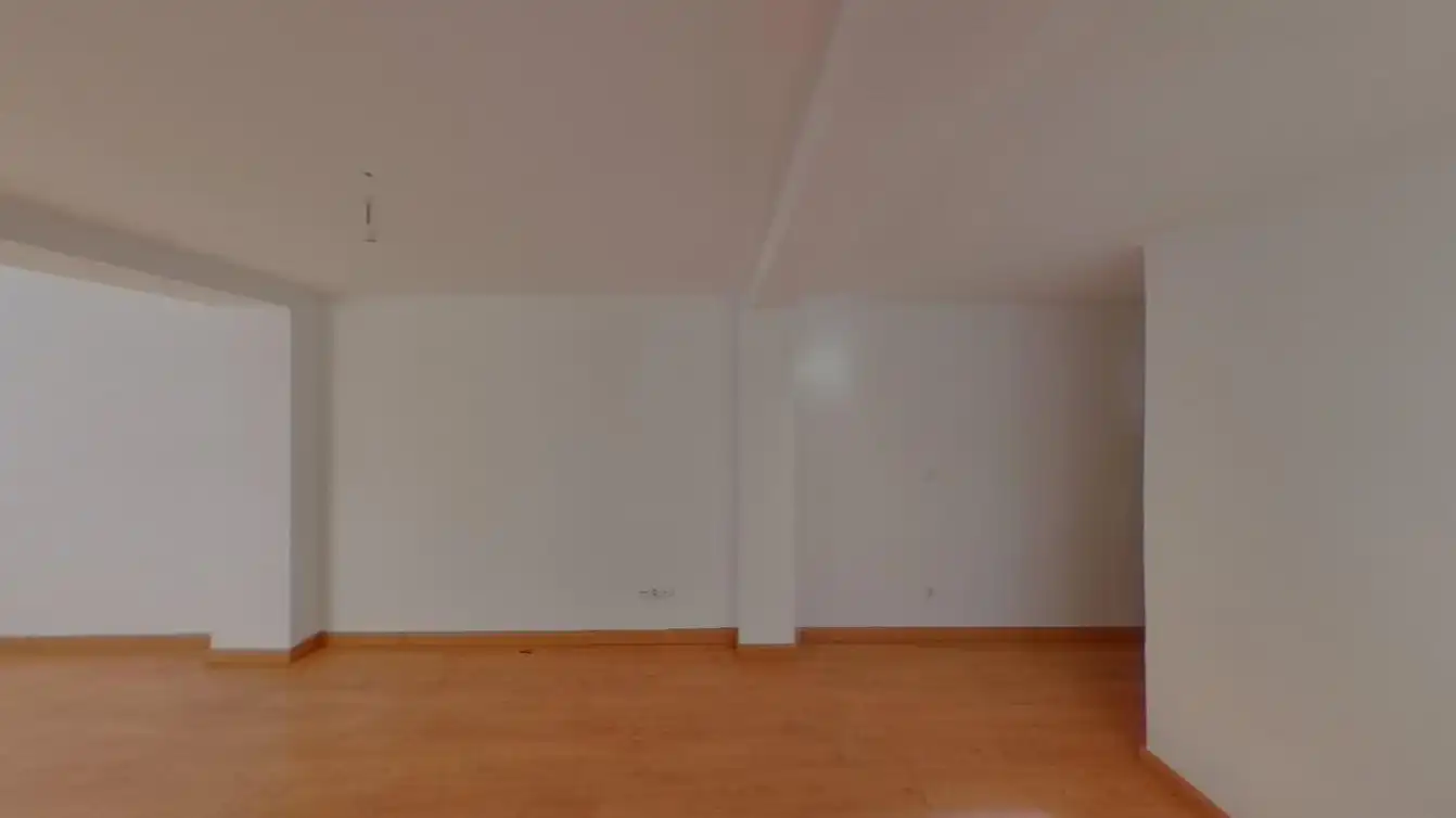 Piso en venta en Zaragoza con Horno y Balcón