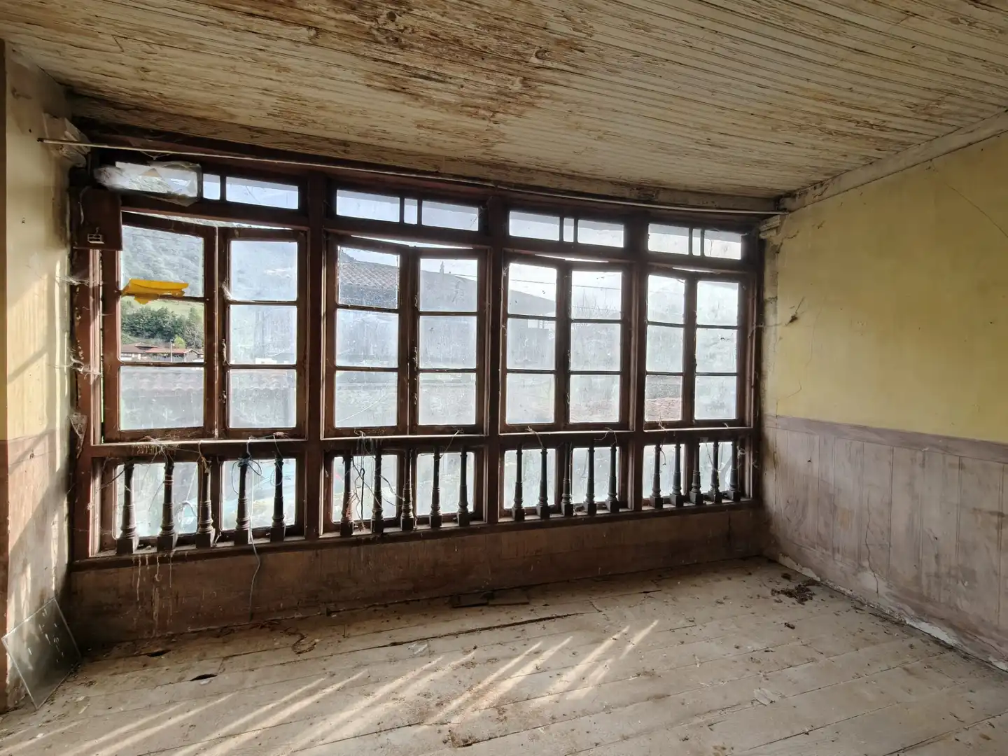 House with garden for sale in Salas, imagen 3
