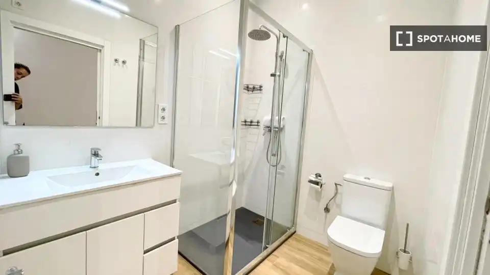 Piso con terraza en alquiler en Eixample, imagen 9