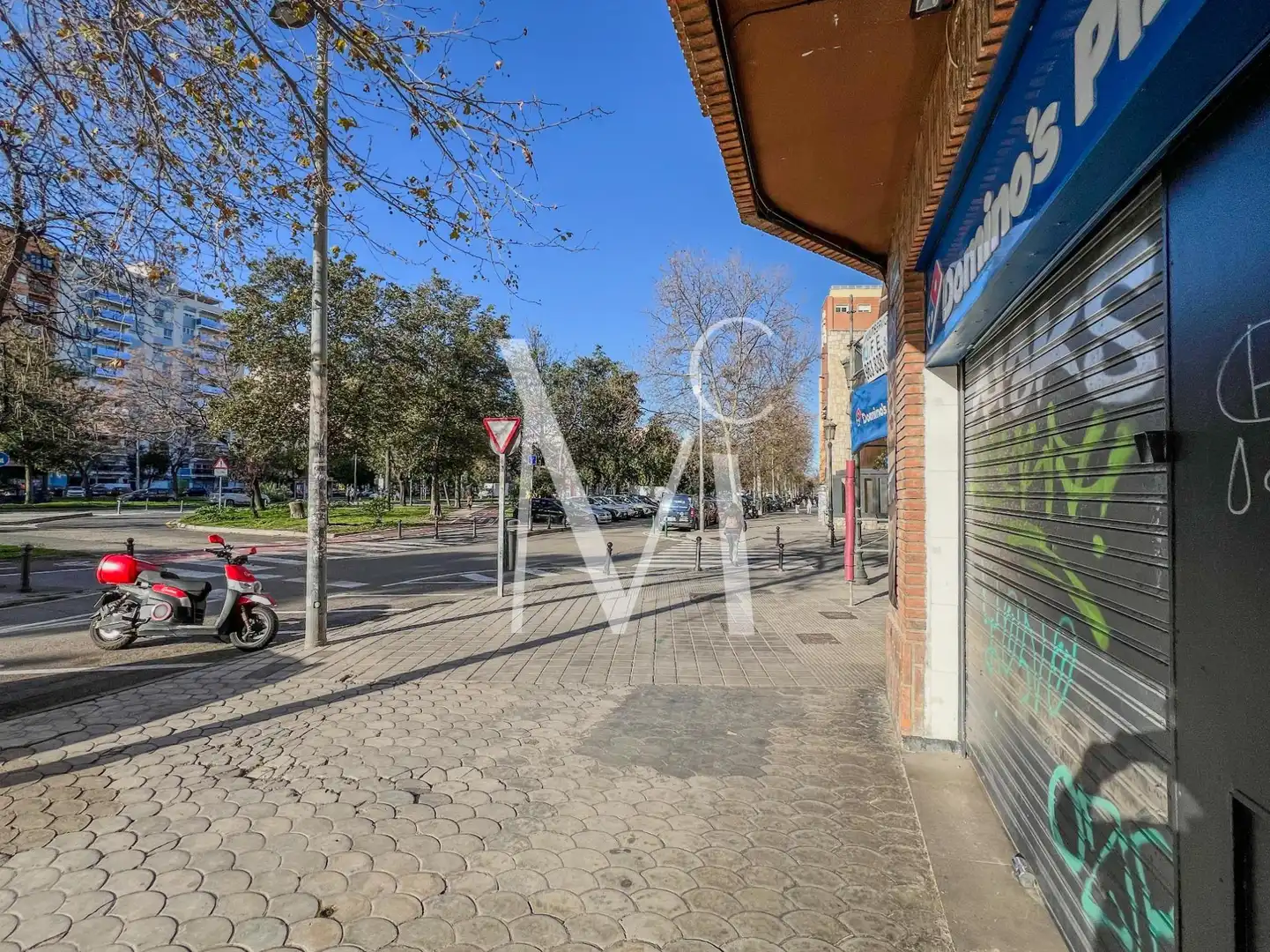 Local de alquiler en Avenida Avenida Vicente Blasco Ibáñez, Ciutat Jardí
