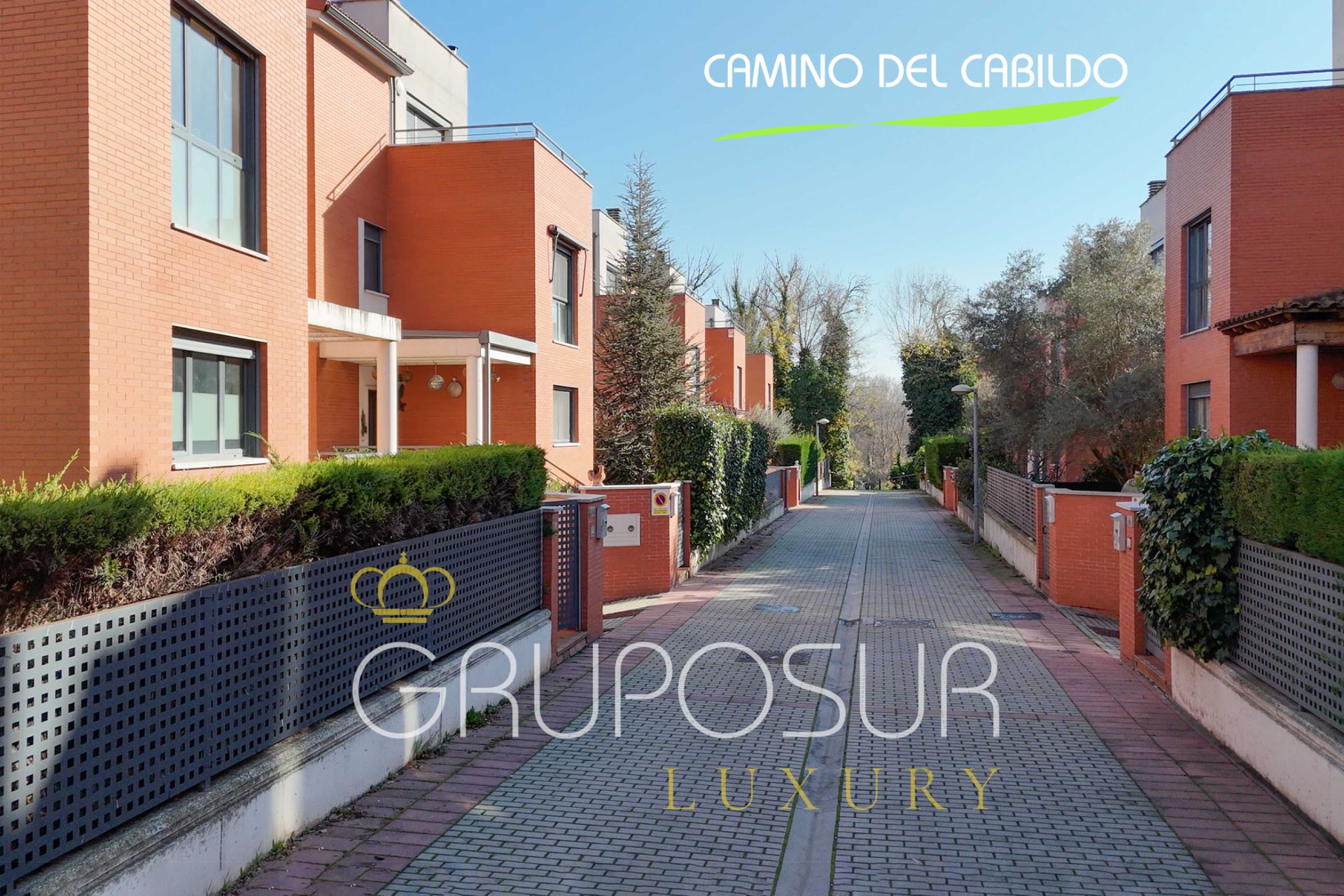 Exterior view of Single-family semi-detached for sale in Valladolid Capital  with Heating, Private garden and Parquet flooring