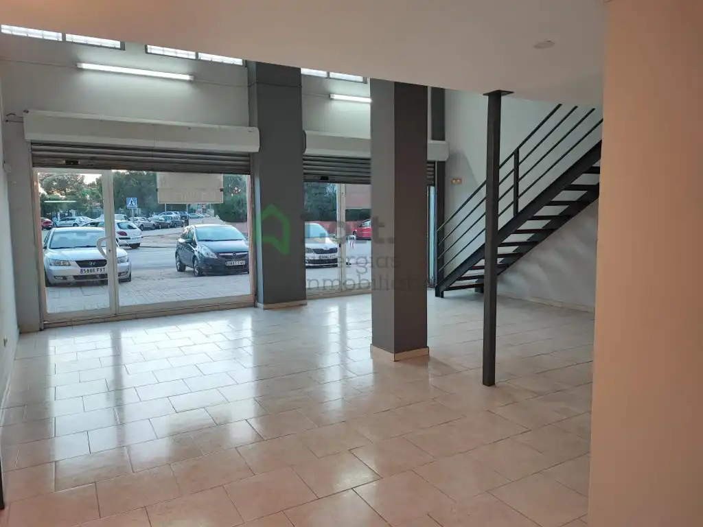 Local de alquiler en Badajoz