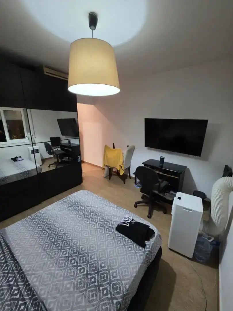 Maisonette zur Miete in Barcelona mit Möbliert und Mikrowelle