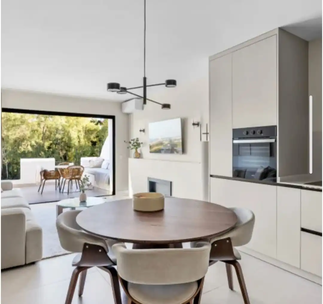 Apartamento con piscina en venta en Calle Istán 24, imagen 6