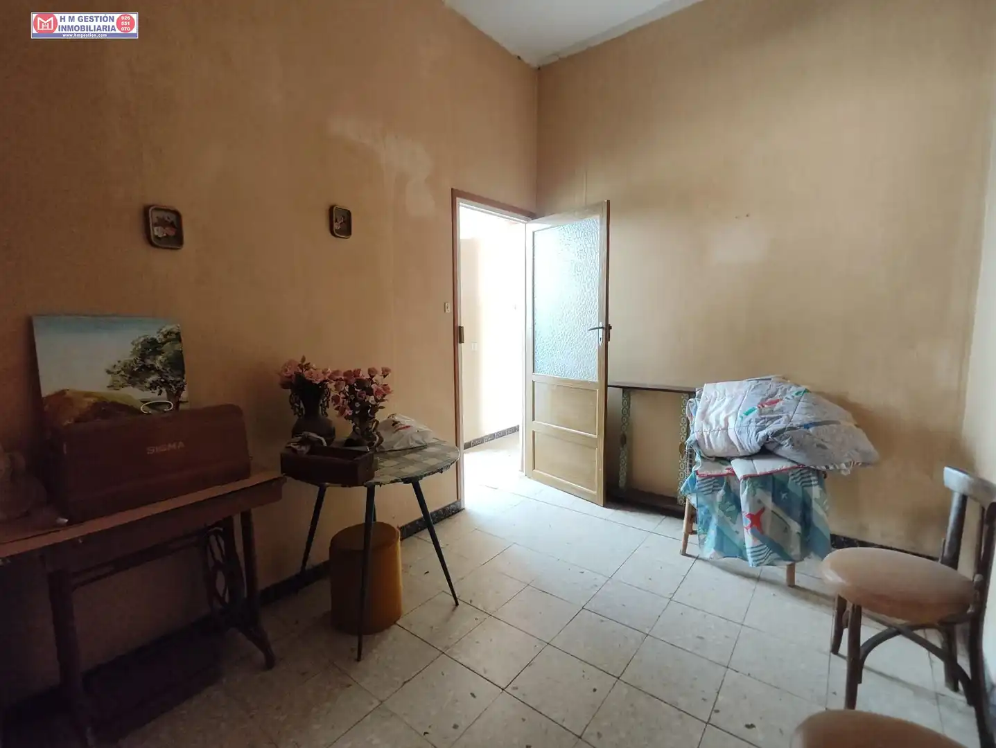 Sala d'estar de Casa o xalet en venda en Alcázar de San Juan amb Calefacció i Terrassa
