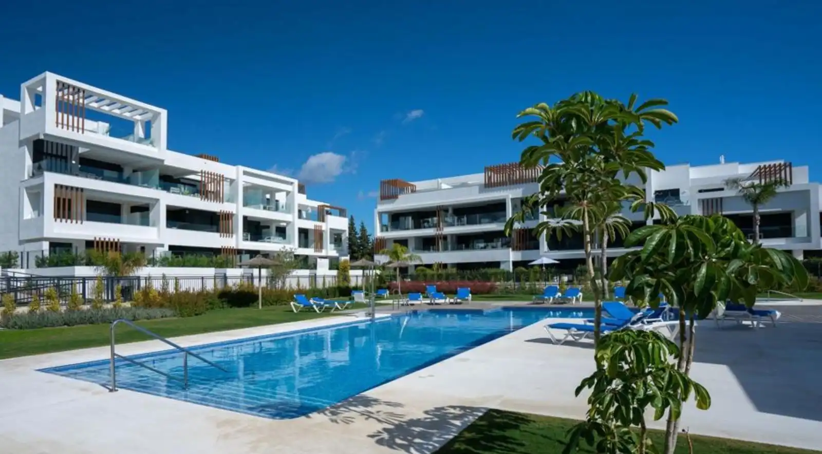Apartment mit Pool zum Verkauf in Calle Pico Alcazaba 6