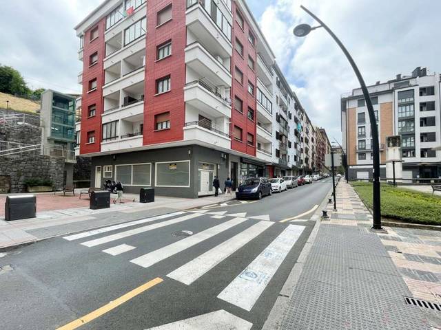 Local comercial en Alquiler en Zumarraga