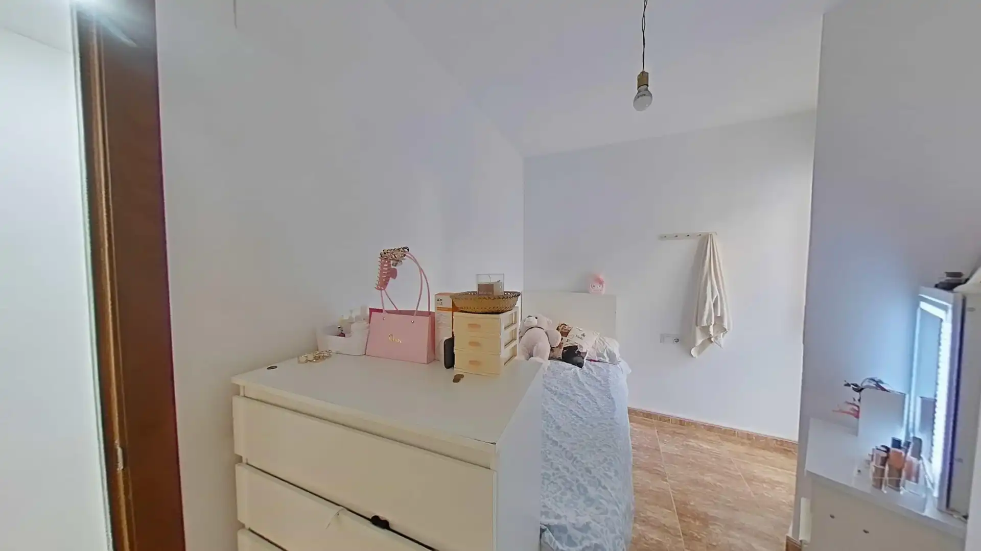 Habitación de Dúplex en venta en El Pla del Penedès con Aire acondicionado, Calefacción y Piscina