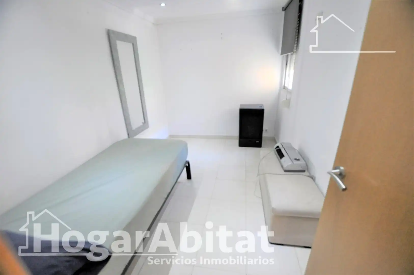 Habitación de Piso en venta en Valencia con Aire acondicionado, Calefacción y Amueblado