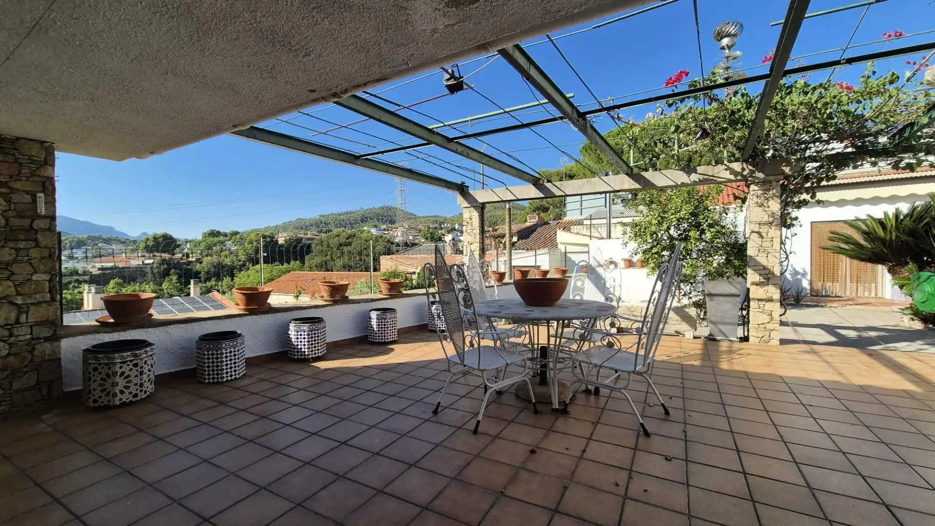 Terrassa de Casa o xalet de lloguer en Castellar del Vallès amb Calefacció, Jardí privat i Alarma