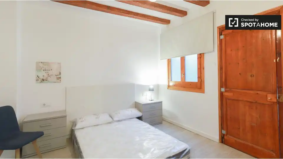 Flat with terrace to rent in Ciutat Vella, imagen 13