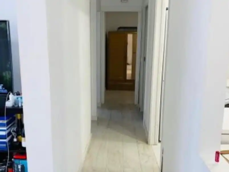 Flat for sale in Calle Santa Rosalía 150