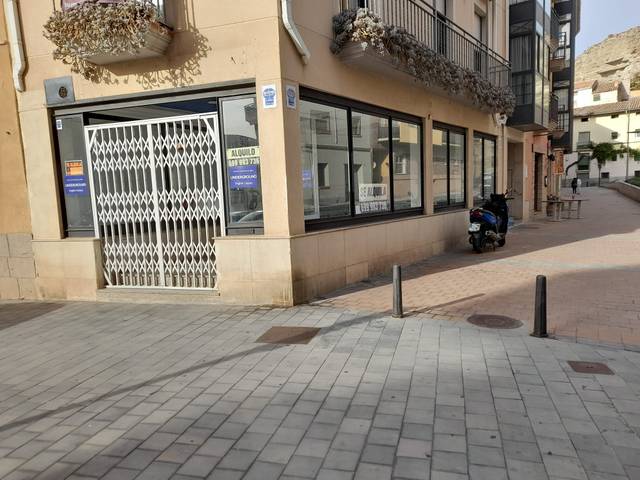Local comercial en Alquiler en Paseo San Nicolás de Francia, 19 en Centro