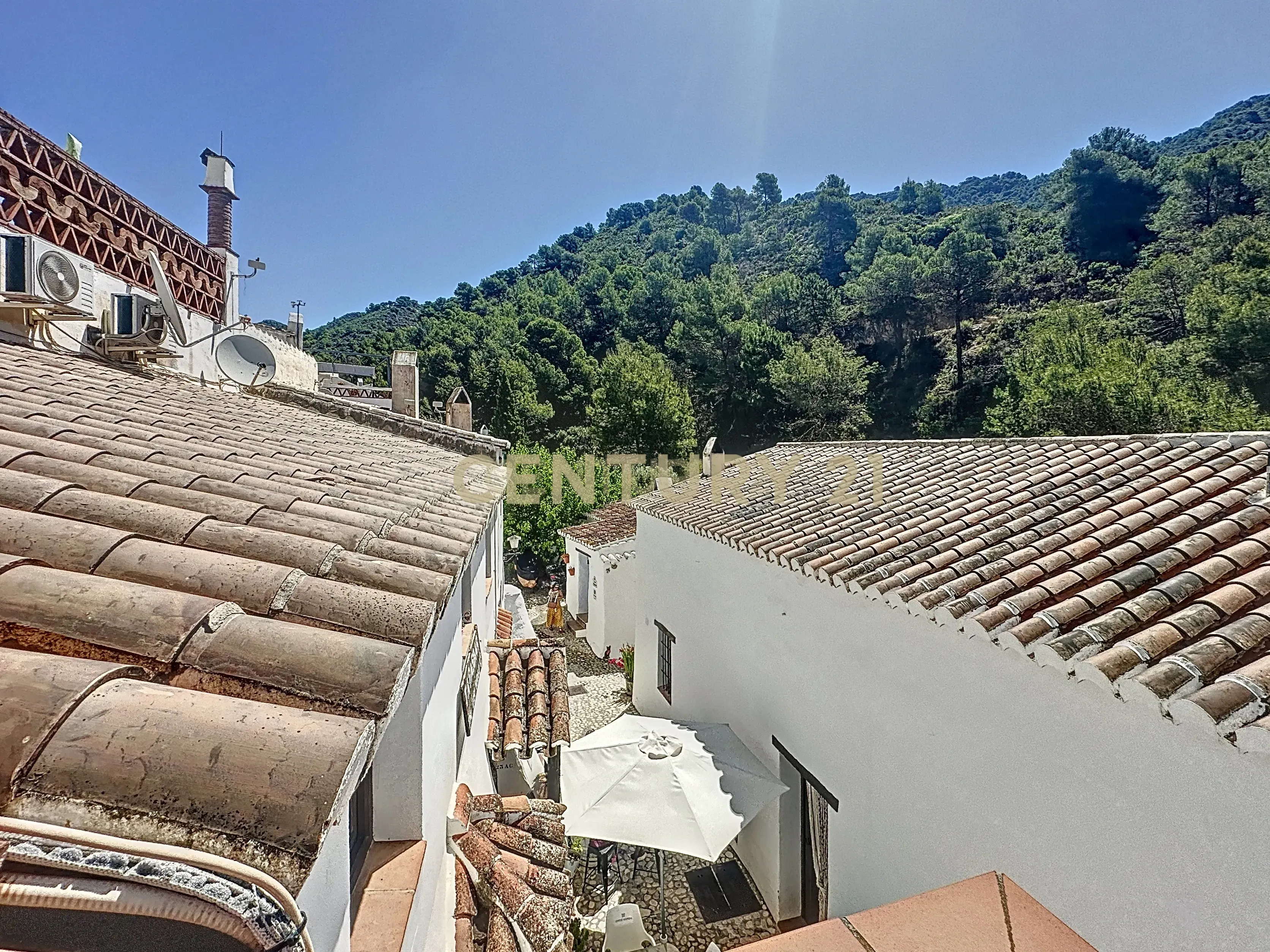 Exterior view of House or chalet for sale in Frigiliana  with Air Conditioner, Swimming Pool and Oven