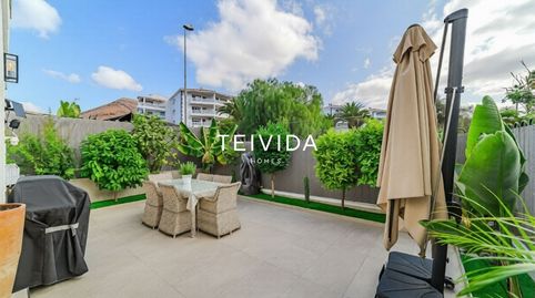 Foto 3 de Piso en venta en Avenida San Francisco, Los Cristianos, Arona